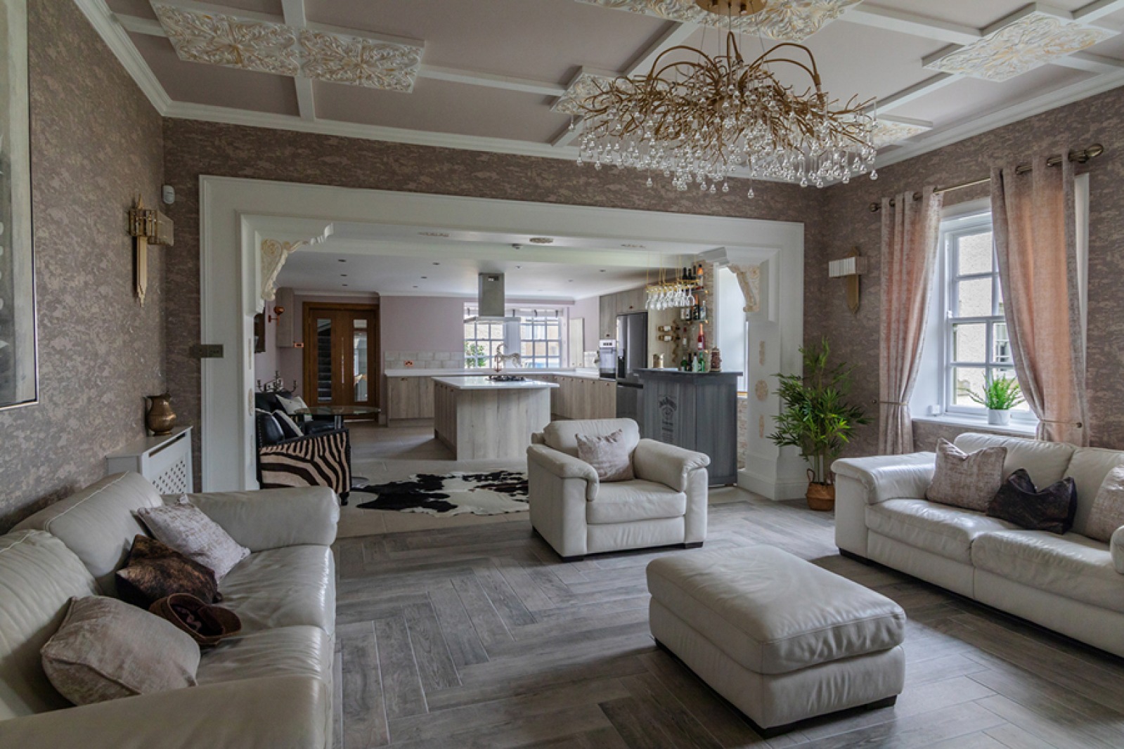 Take a Look Inside Oriel House, for Sale in Callerton Hall near Ponteland Living North